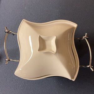 1 Qt Covered Porcelain Bowl with Warmer Stand